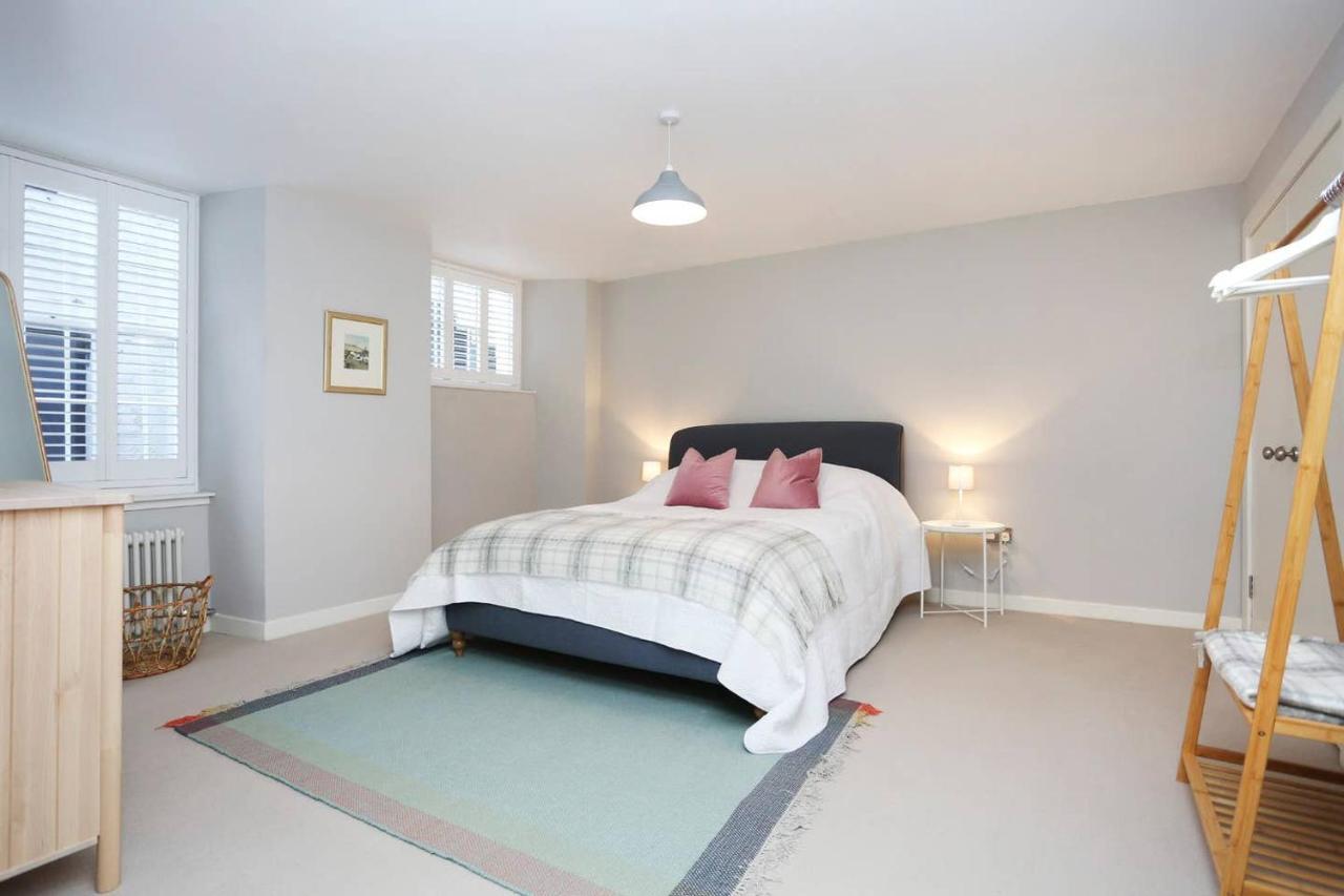 Joivy Vibrant Home Near Calton Hill エディンバラ エクステリア 写真